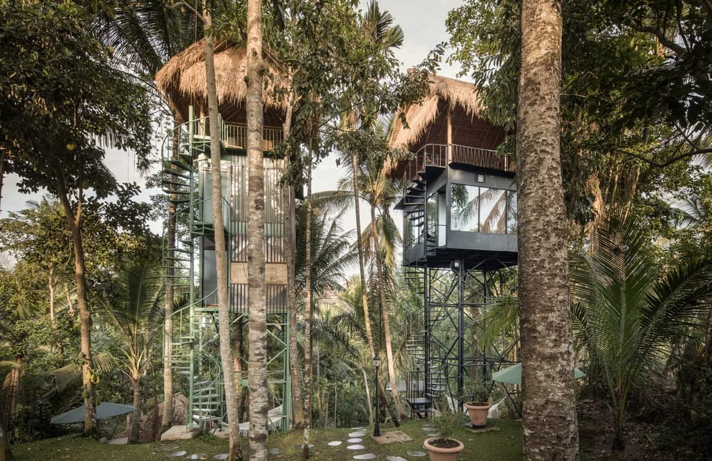 These treetop cabins in Indonesia have an unexpected industrial twist