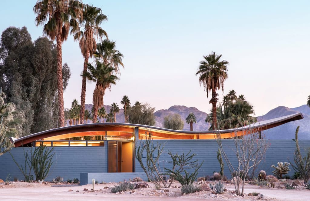 Take a digital tour of restored Palm Springs icon Wave House