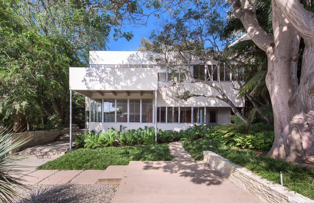 Richard Neutra’s refurbished Sten-Frenke House lists for $15m