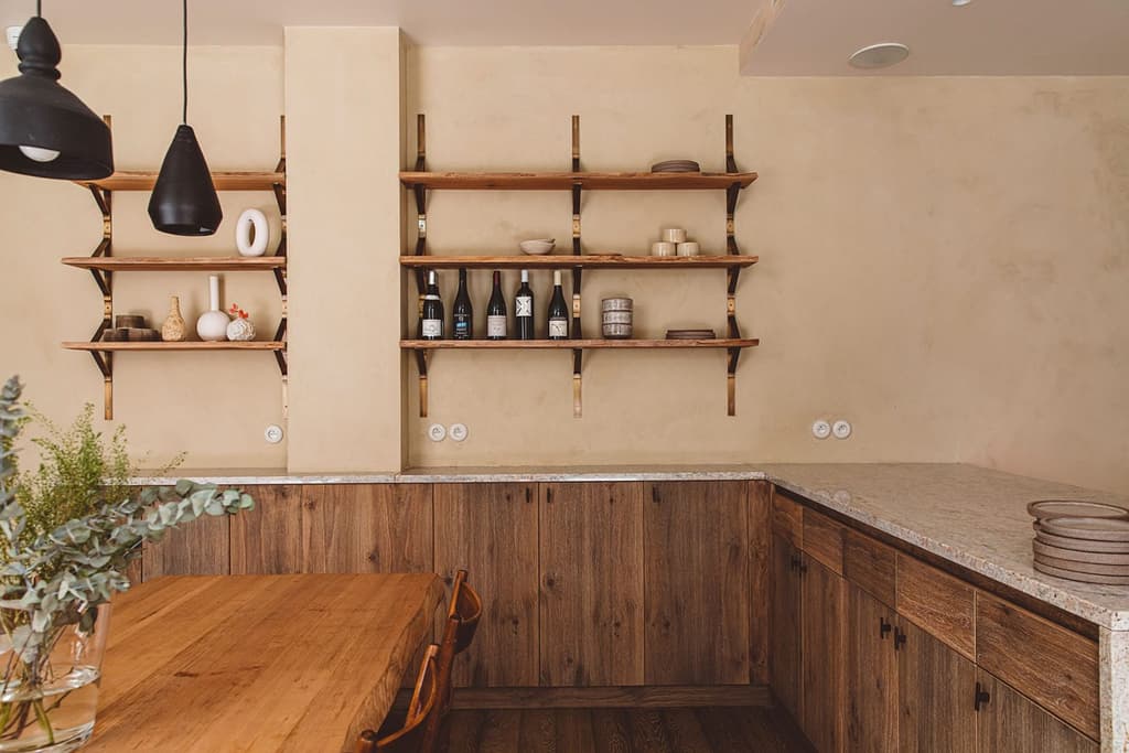 Hoy Hotel in Paris feels deliberately un-Parisian