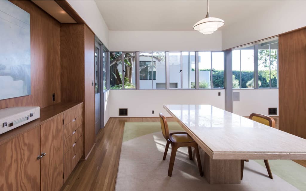 Richard Neutral’s refurbished Sten-Frenke House lists for $15m