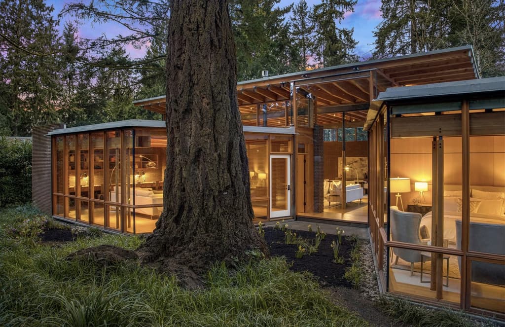 It’s all about the light inside this $5.1m home by James Cutler