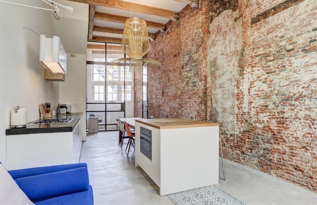 This Amsterdam apartment offers perfectly polished industrial living