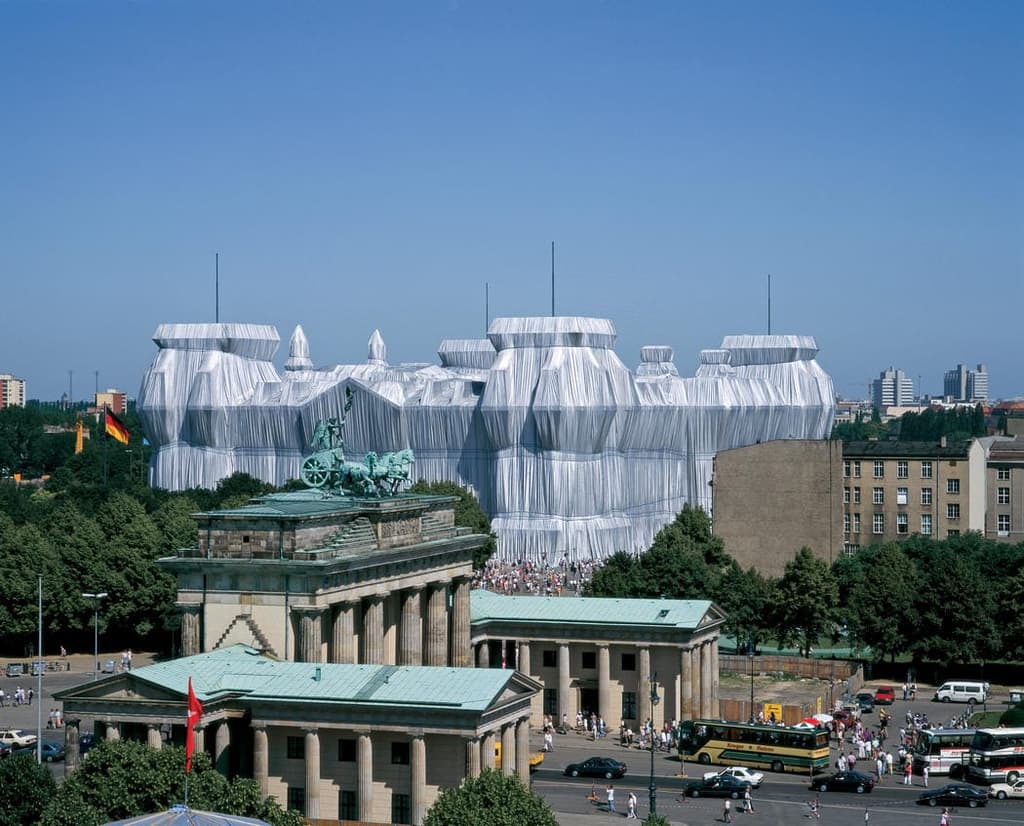 Delve into Christo and Jeanne-Claude's biggest projects - The Spaces