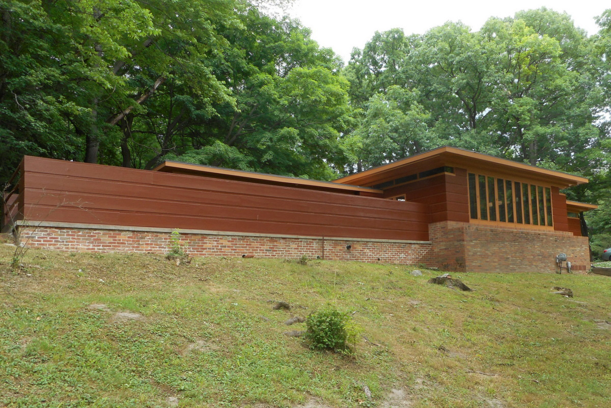Frank Lloyd Wright’s GoetschWinckler House lists for 479k The Spaces