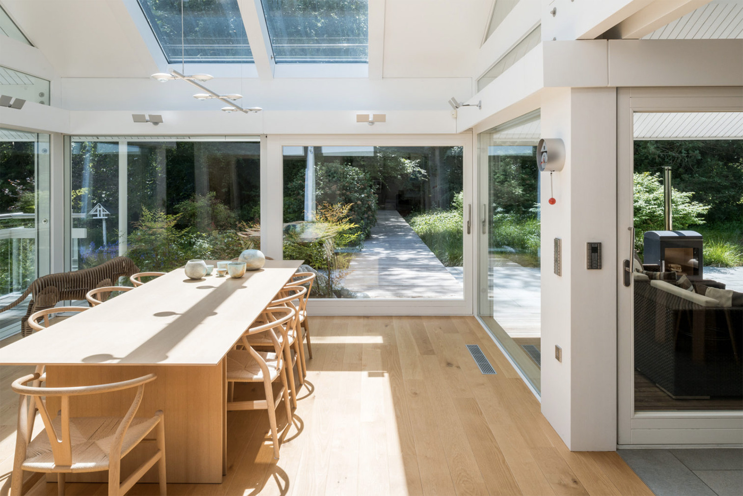 Lightfilled Huf House in London's commuter belt asks for £3.6m The