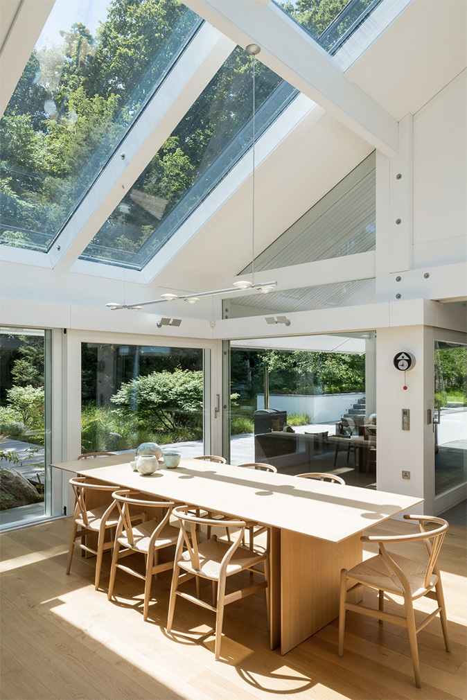 Lightfilled Huf House in London's commuter belt asks for £3.6m The