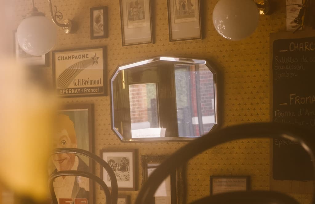 Photographer Oliver Tomlinson captures the stillness of London’s restaurants during lockdown