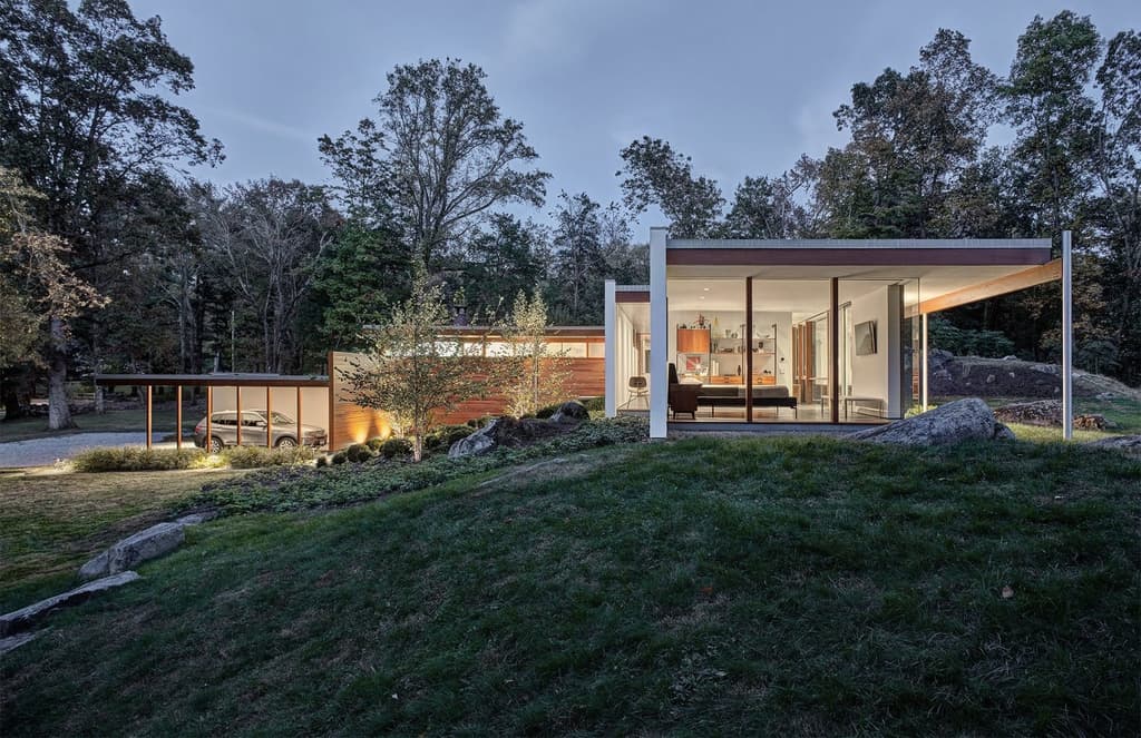 3 Richard Neutra properties for sale right now