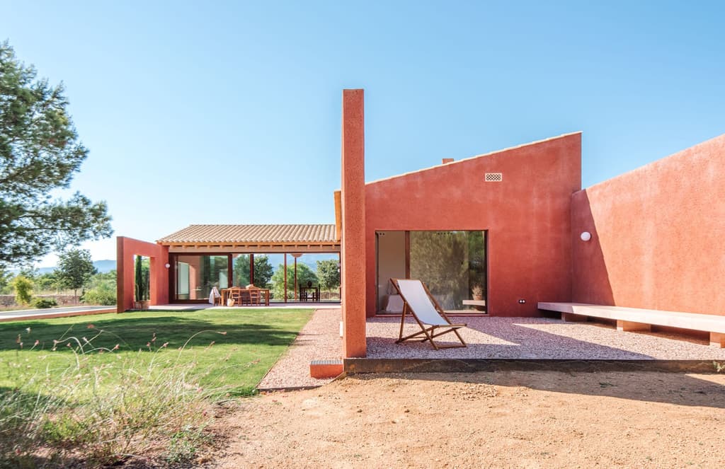This dusty pink Mallorcan home channels Mexican modernism