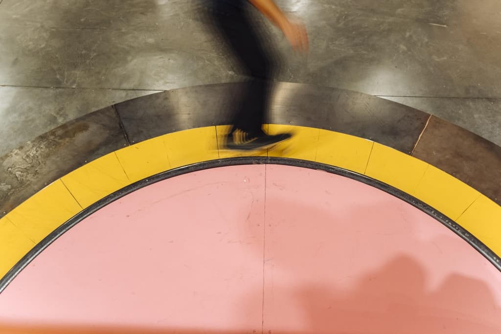 Golden columns and fluorescent paint helped Yinka Ilori turn Roubaix’s Halle B warehouse into the Colorama Skatepark.