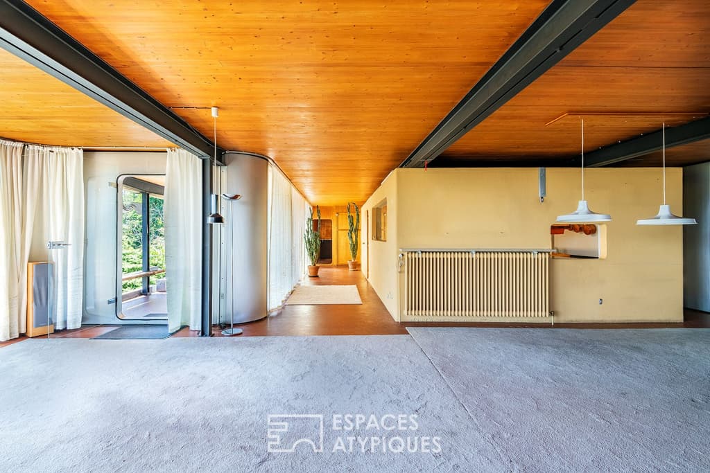 Maison Gauthier designed by Jean Prouvé for his daughter - now for sale