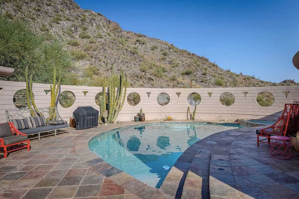 Frank Lloyd Wright's last home The Norman Lykes Residence is for sale