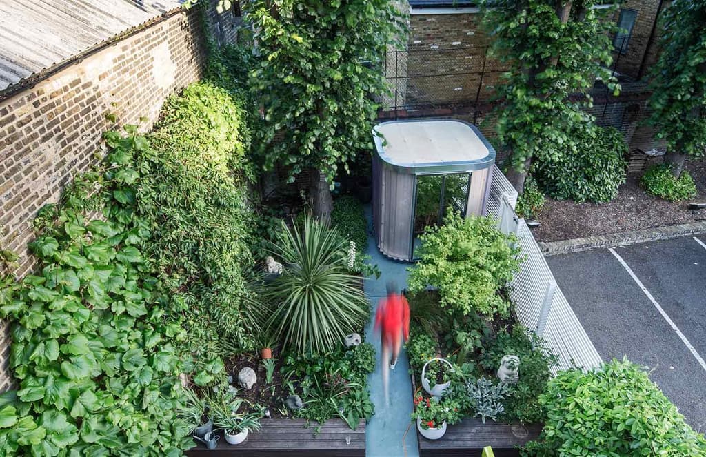 My Room in the Garden – affordable 'work from home' prefab office pod