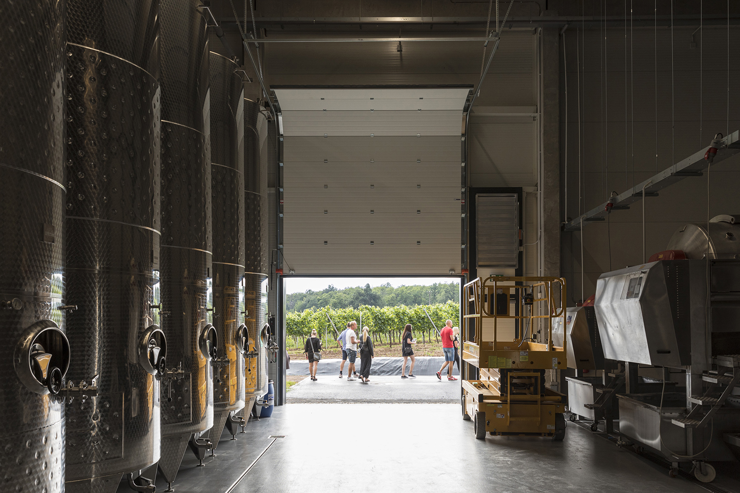 Lahofer winery offers a taste of brutalism in Dobšice