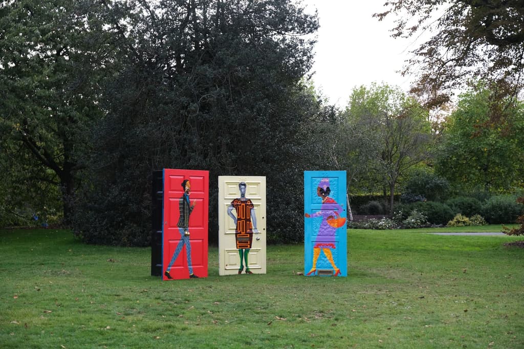Lubaina Himid, 'Five Conversations (2019'). Hollybush Gardens, Frieze Sculpture 2020. Commissioned by High Line Art, presented by Friends of the High Line and the New York City Department of Parks & Recreation. Photography: Rosella Degori / The Spaces
