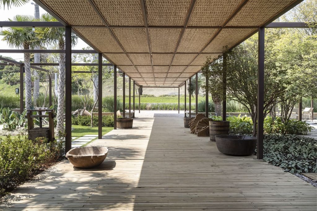 Diners are enveloped in lush gardens at São Paulo restaurant Origem 75