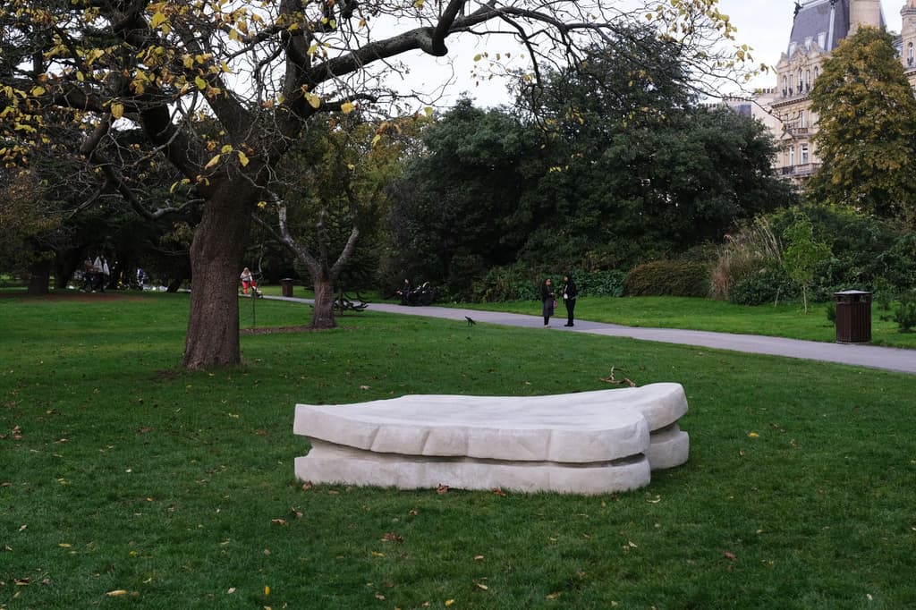 Sarah Lucas, 'Sandwich (2011 – 2020)'. Sadie Coles HQ, Frieze Sculpture 2020. Photography: Rosella Degori / The Spaces