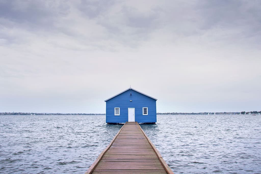 'Accidentally Wes Anderson' takes readers on an idiosyncratic world tour