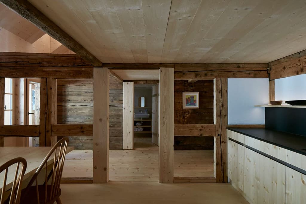 3 chalets bringing minimalism to the mountains