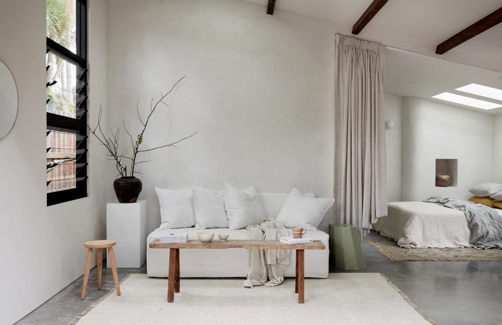 Saint Helena is an industrial-themed beach home in Australia’s Byron Bay