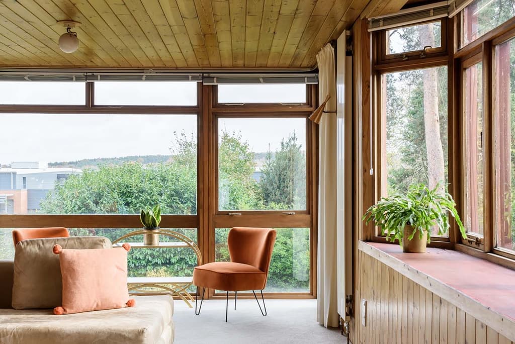 The Tapp House for sale via The Modern House in Oxfordshire UK