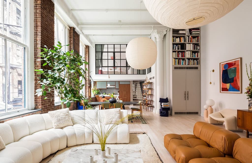 A trio of minimalist Manhattan lofts on the market right now
