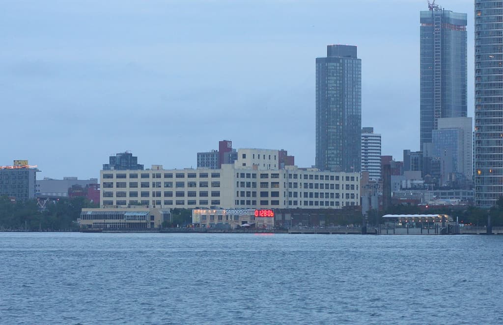 Trump countdown clock Long Island City