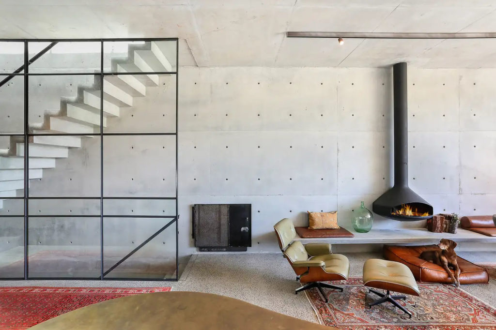 Neo-brutalist Sydney home blends minimalism with loft-living - The Spaces