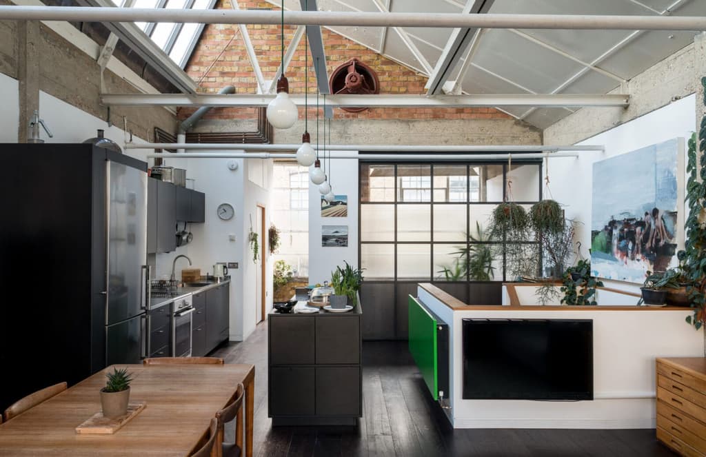 Converted shoe factory in East London houses a voluminous live/work space