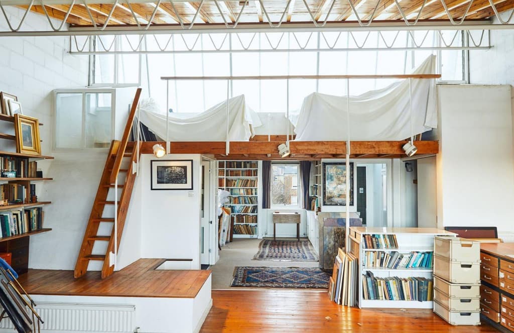 Riverside living is on offer at this artist's house and studio in west London