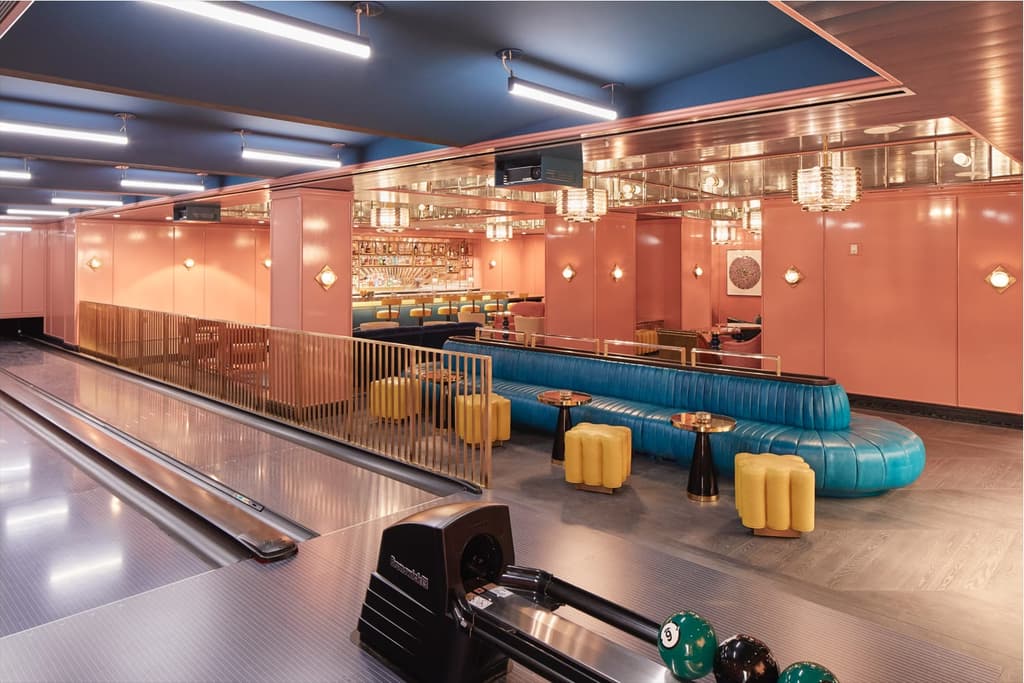 Leather banquets and curving art deco arches recall old Hollywood