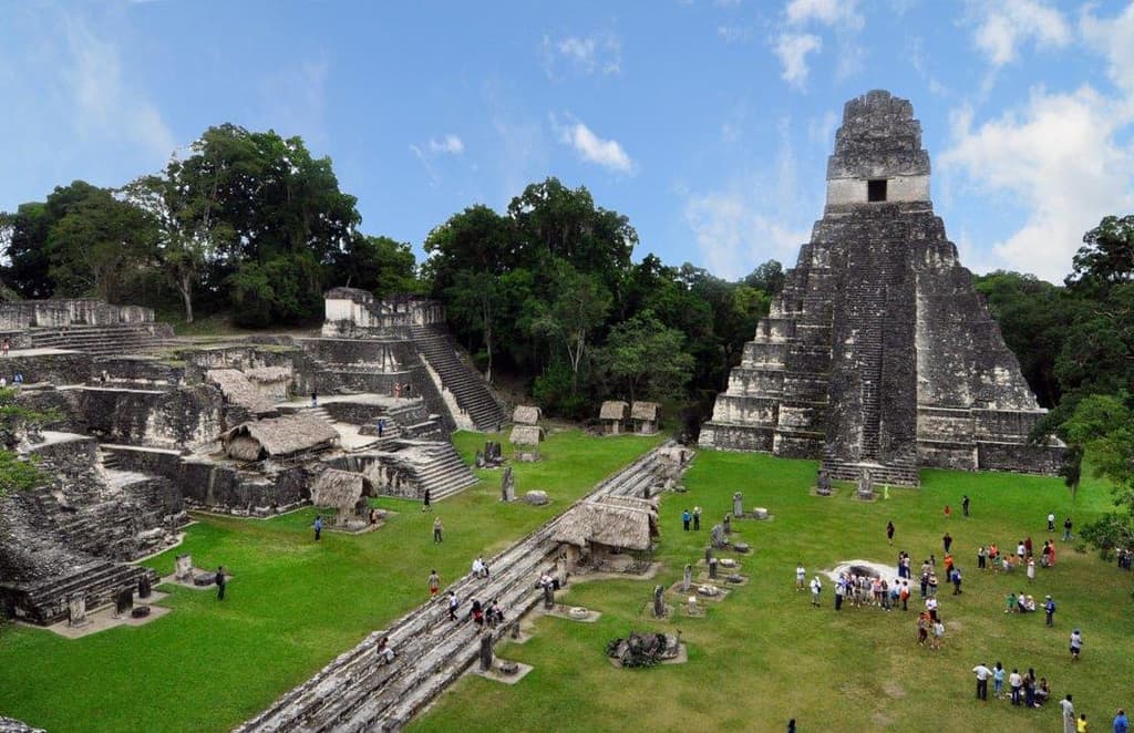 Archaeological doppelgängers: even the ancients copied each other