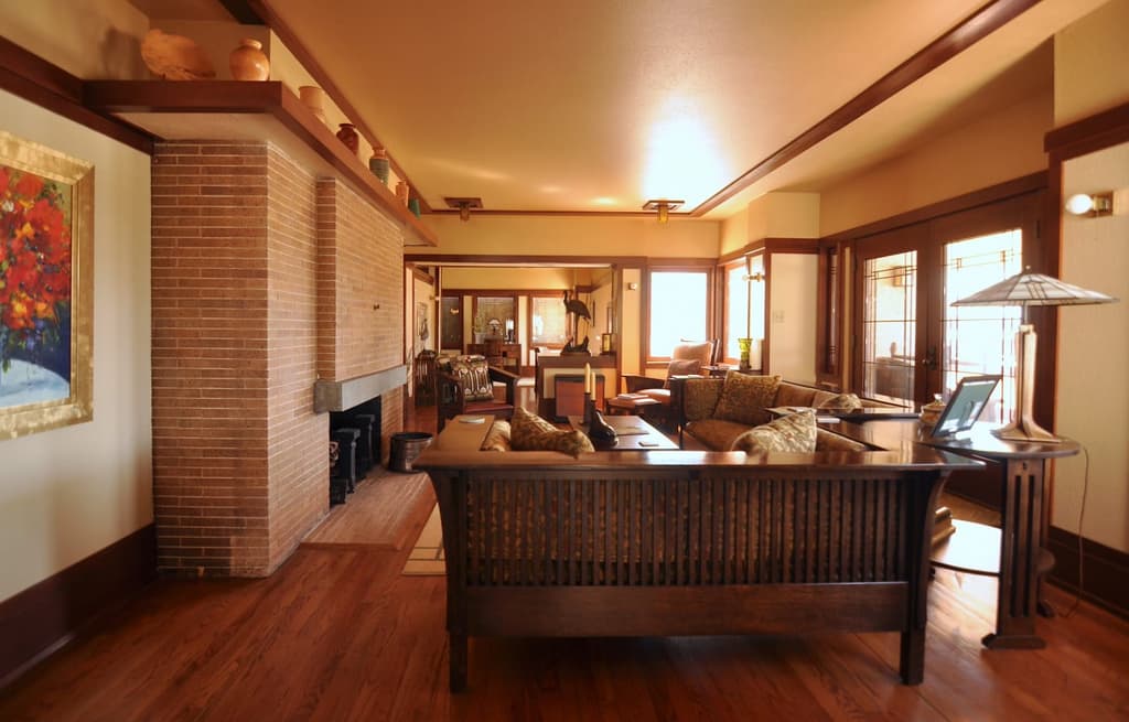Sutton House Photography: Gregory Dowell / Frank Lloyd Wright Building Conservancy