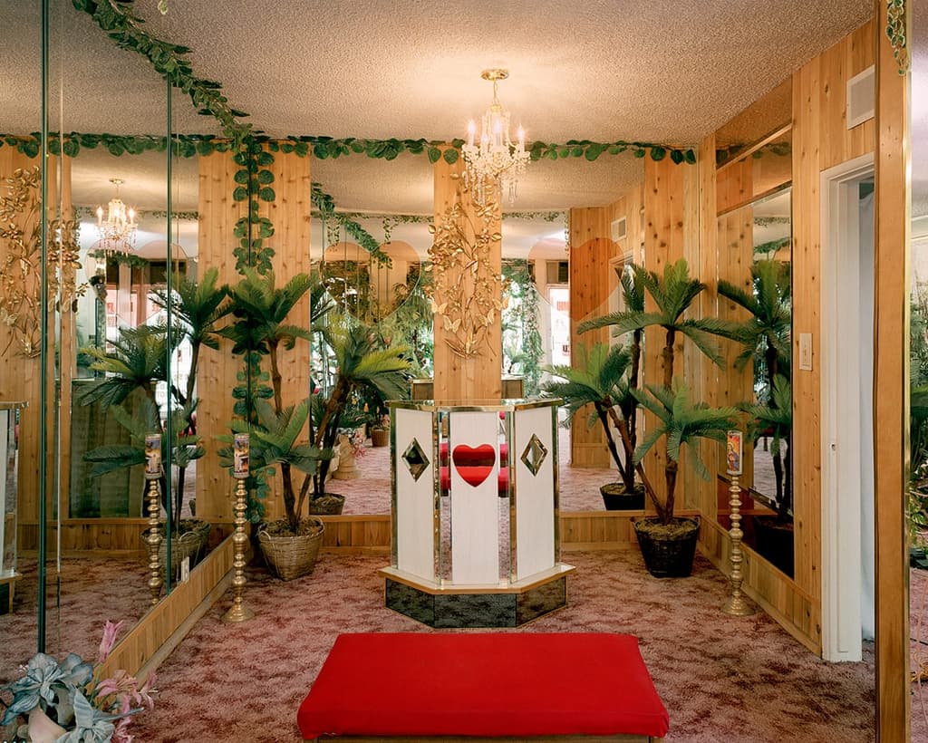 'The Hitching Post', Las Vegas by Jane Hilton. On show as part of For Better Or For Worse at the Solaris Gallery, Hastings. Courtesy of the artist and gallery