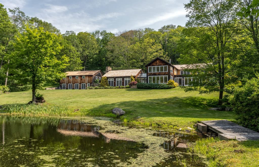 A Connecticut barn overlooking the Catskills comes with 19 acres of land