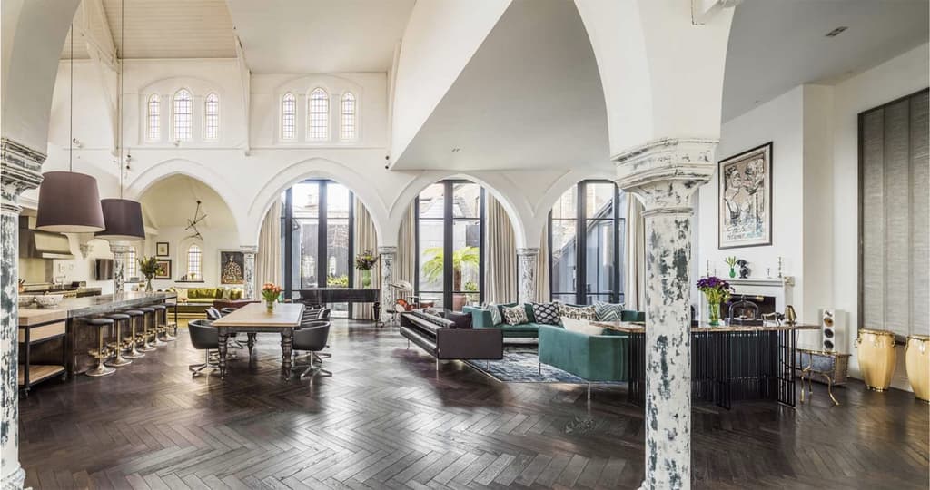Kenmont Gardens for sale in NW London