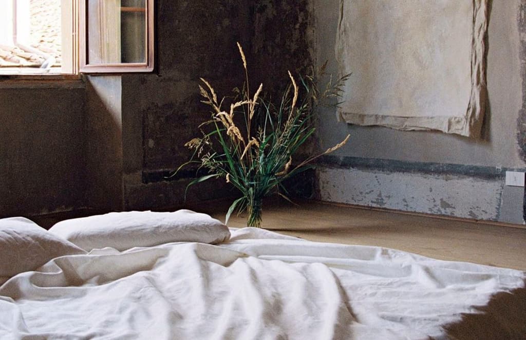Serene spaces to sleep: discover our mood board on Pinterest