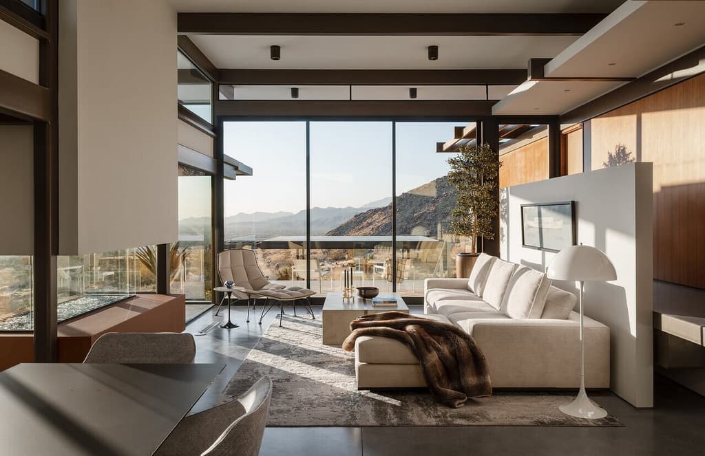 We round up 6 modern California properties up for sale