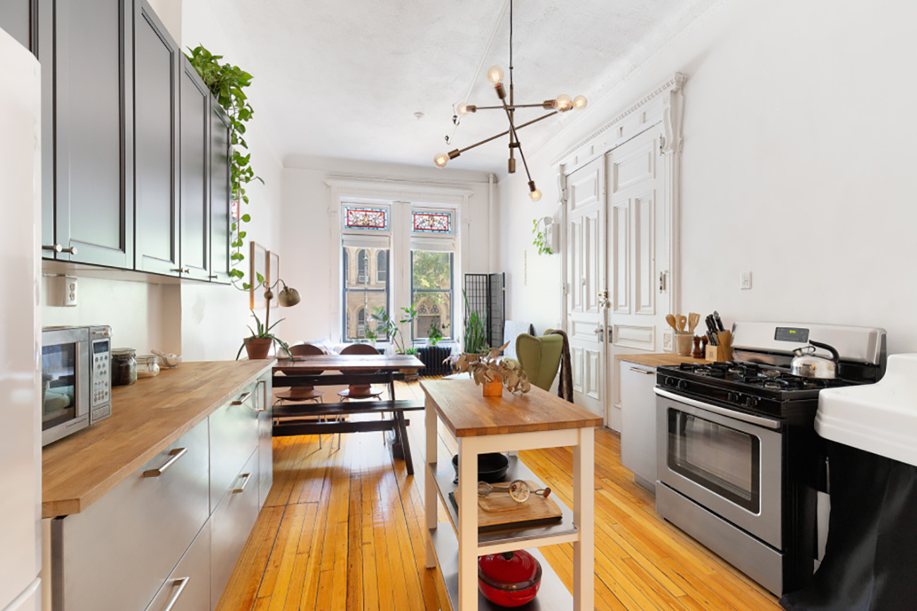 A ‘bookend’ brownstone lists for $4.3m in Harlem