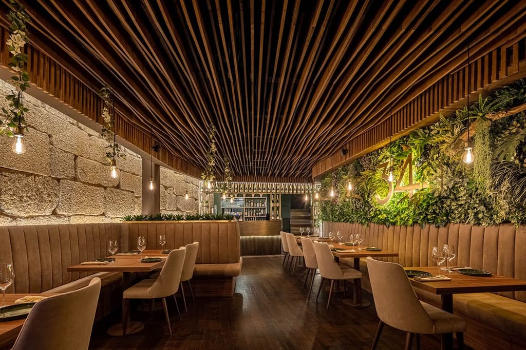 Flowers bloom inside restaurant 34 in the historic centre of Guimarães