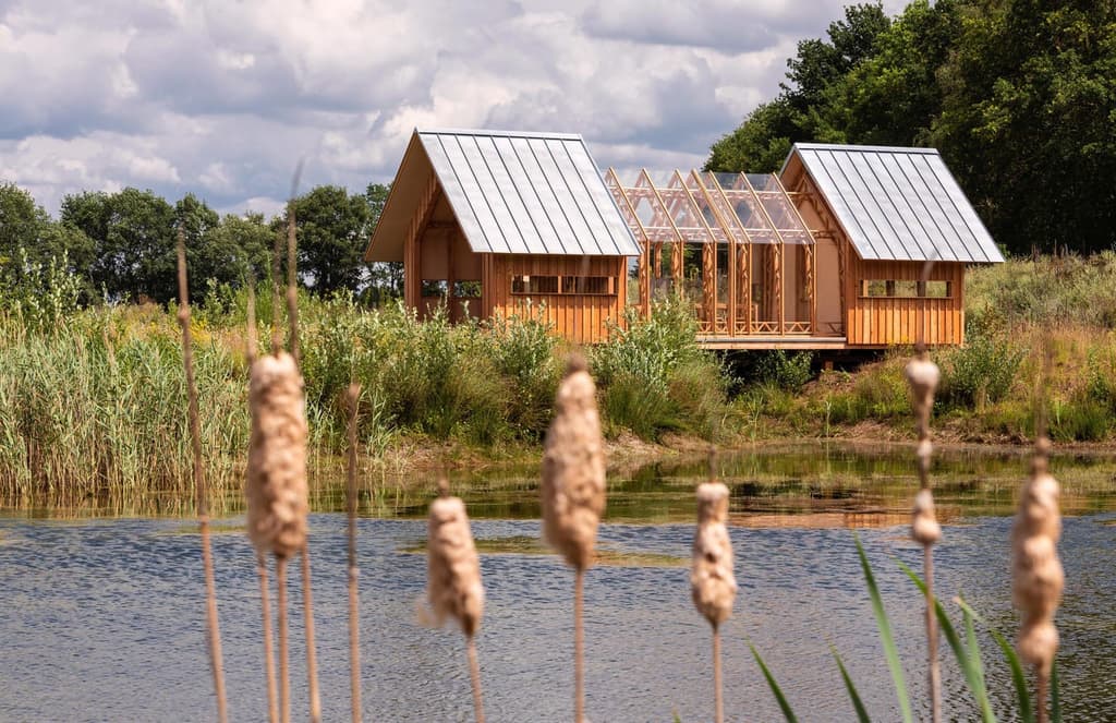 Cabin Anna is a shapeshifting Dutch retreat that slides into new configurations