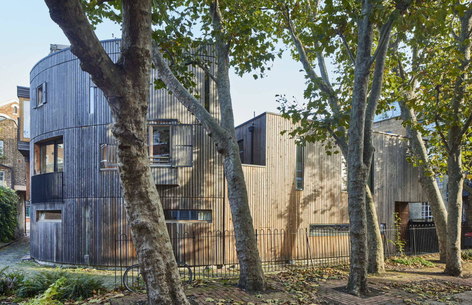 Award-winning South London prefab lists for £1.55m