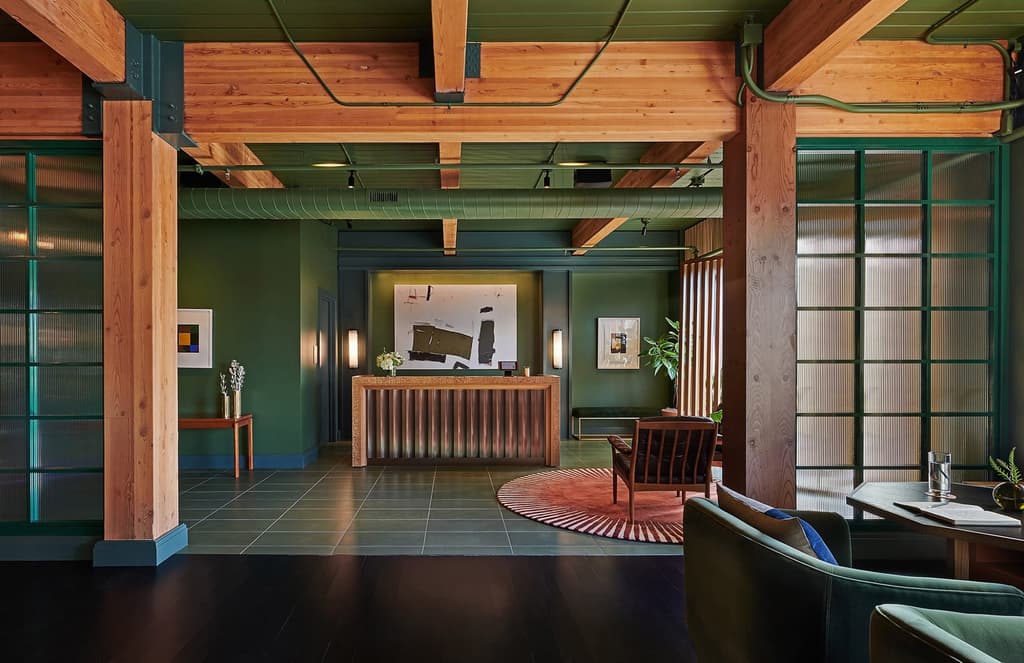 Chicago’s Chief members club is saturated in jewel tones