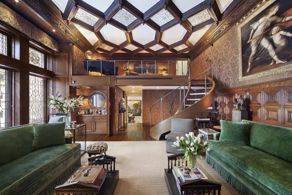 Park Avenue duplex with a grand salon