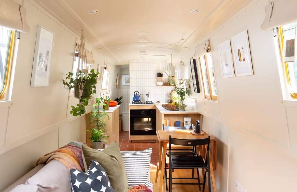 A minimalist narrowboat is for sale on Regent’s Canal in London