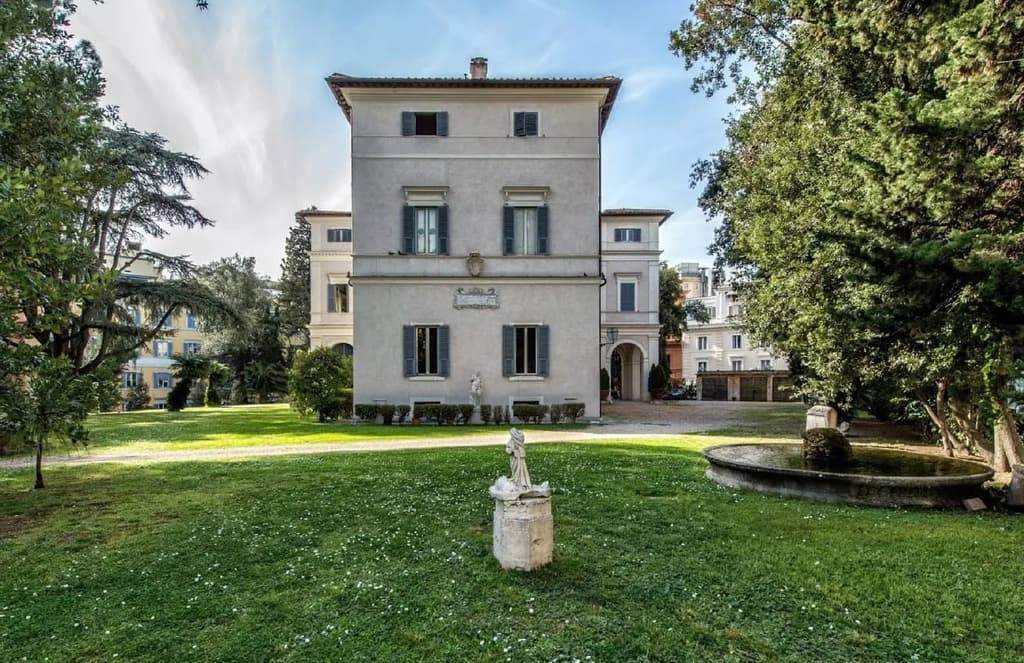 Rome’s Villa Aurora fails to sell at for €471 auction