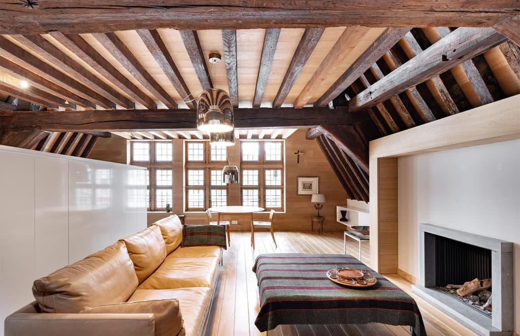 This Antwerp attic loft is a marriage of old and new