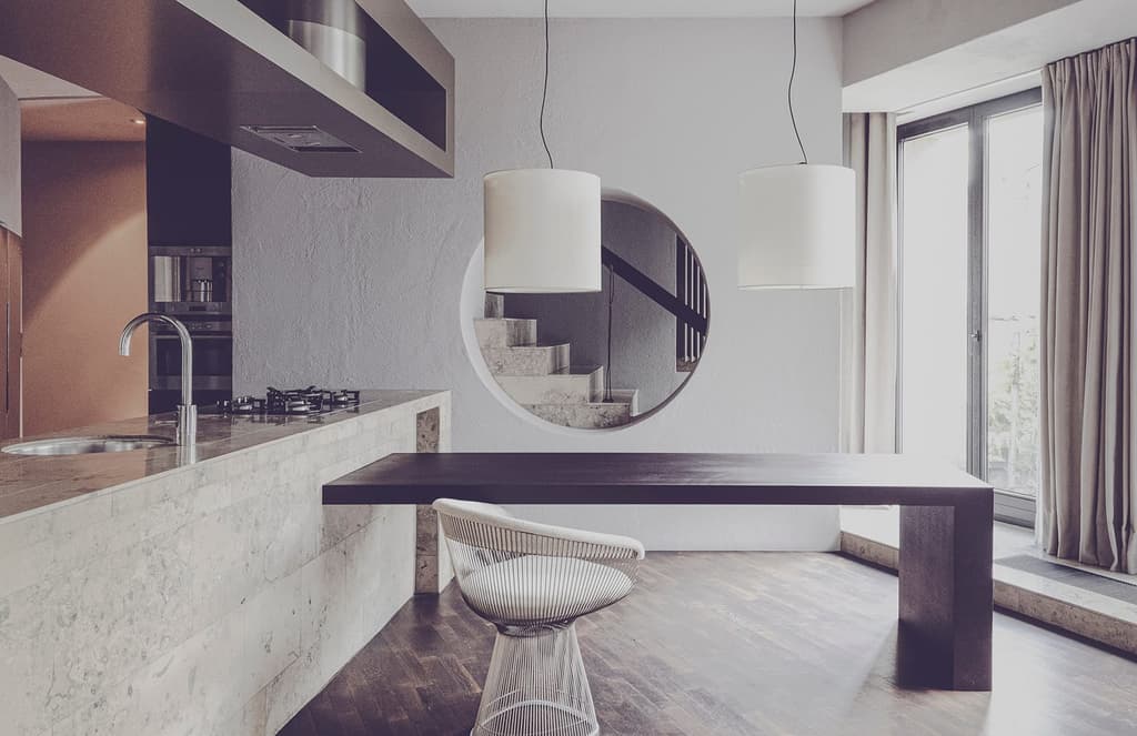 Peek inside a Frankfurt architect’s sleek ‘house in a house’