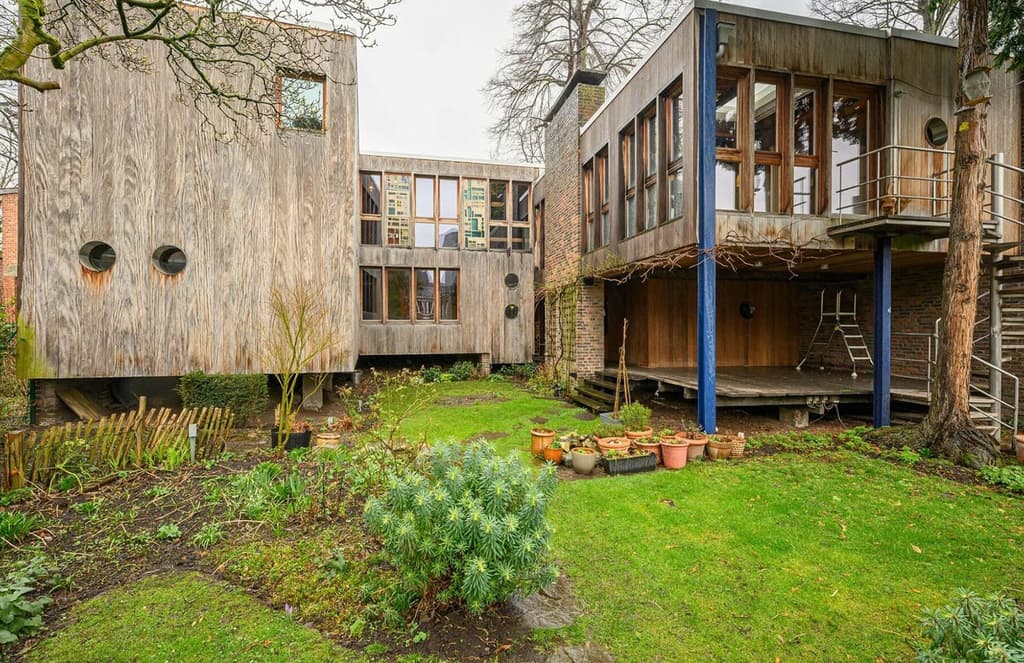 Midcentury ‘treehouse’ home by Marcel Raymaekers lists for €569k
